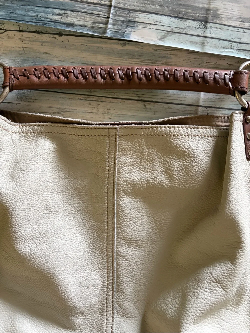 Lucky Brand Cream Leather Shoulder Hobo with Brown Handle - Picture 3 of 6